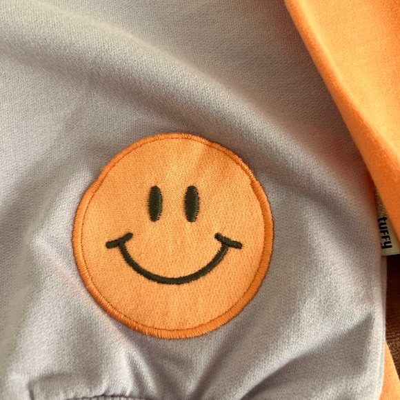 Unleash Your Playful Side with Our Flower Power 2 Pcs Trucksuit Set! - Picture 4 of 6